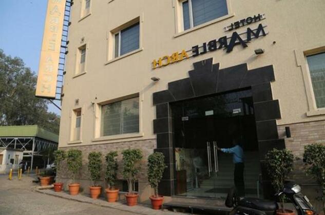 FabHotel Marble Arch Hotel Escorts New Delhi