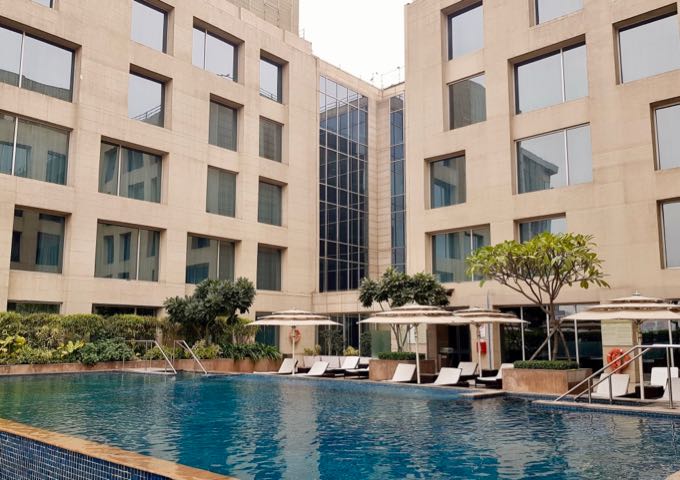 Holiday Inn Hotel Escorts New Delhi