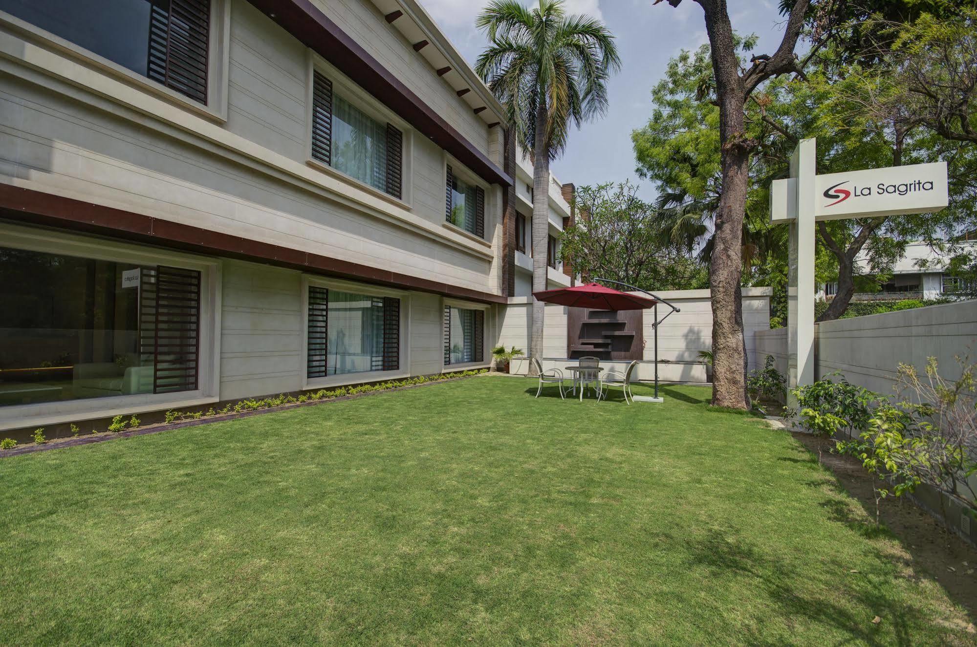 La Sagrita Hotel Escorts New Delhi