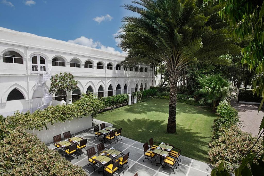 Maidens Hotel Escorts New Delhi