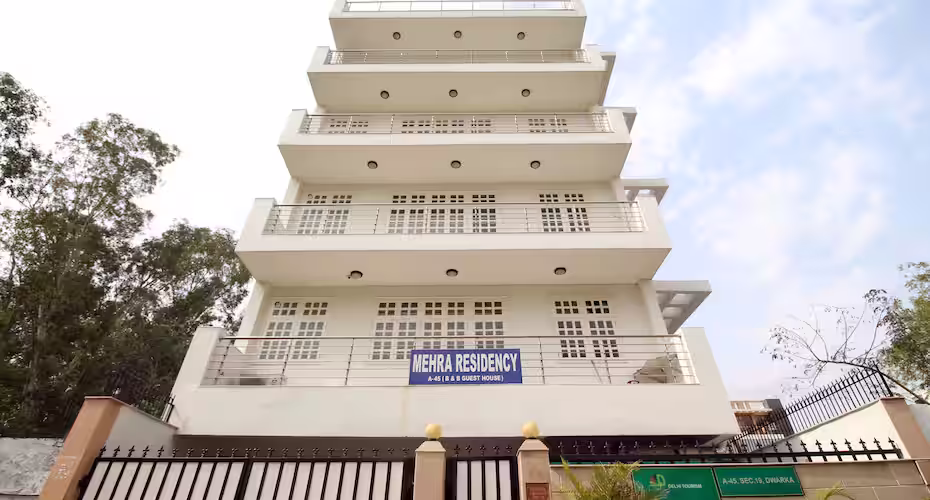 Mehra Residency Hotel Escorts New Delhi